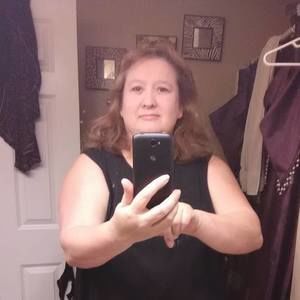 Meet your Posher, Monica